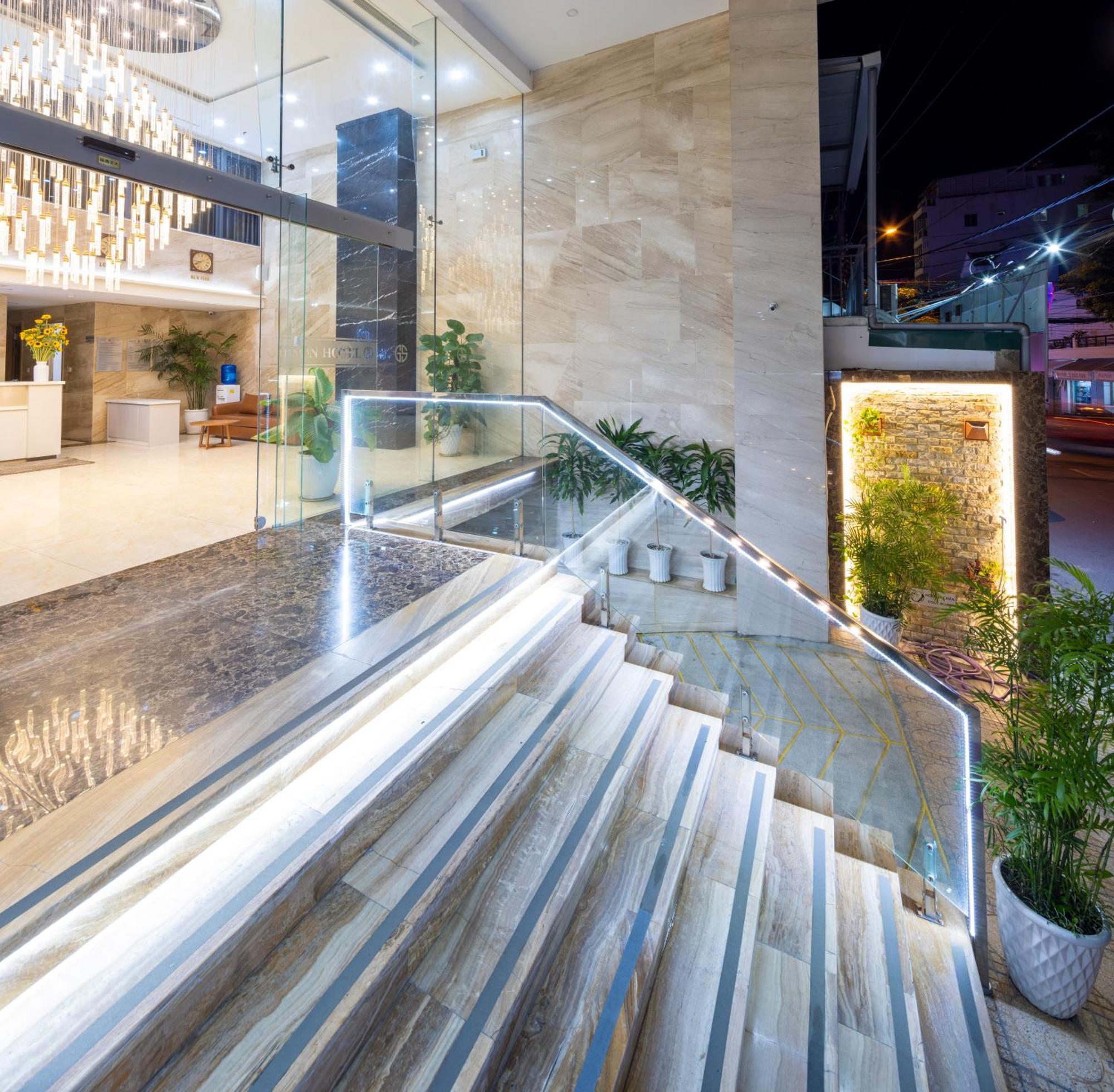 Gibson Hotel Nha Trang Exterior photo