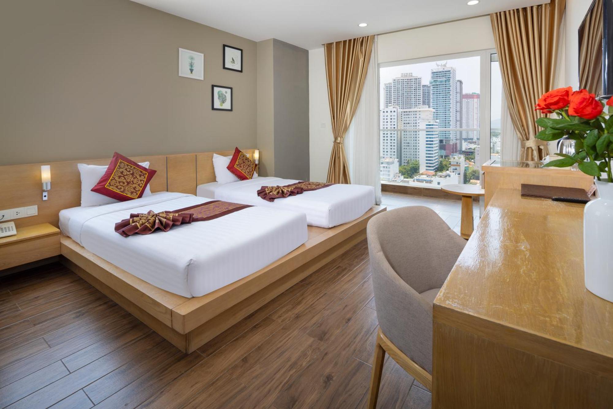 Gibson Hotel Nha Trang Exterior photo